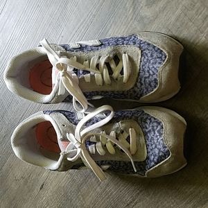 New balance 8.5 515 Women's shoes